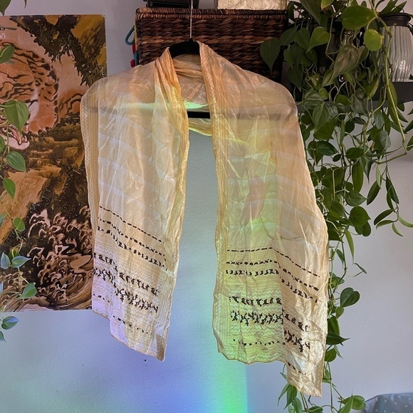 Vintage 60s Japanese Silk Mod Scarf - Picture 2 of 7